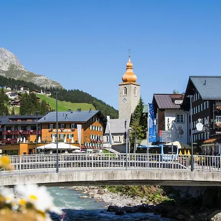 Krone Von - Romantikhotel - In Bester Lage