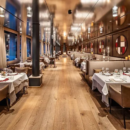 Krone Von - Romantikhotel - In Bester Lage Hotel