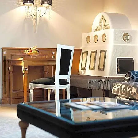 Krone Von - Romantikhotel - In Bester Lage فندق 5*