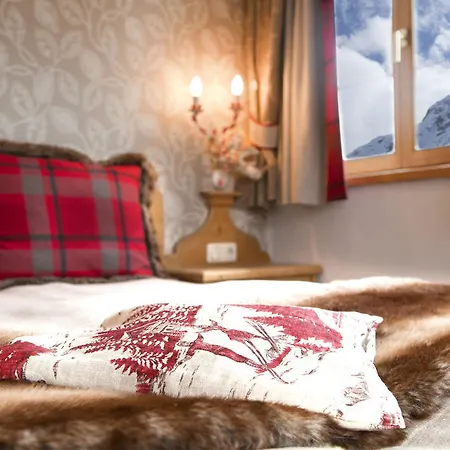 Krone Von - Romantikhotel - In Bester Lage Lech am Arlberg