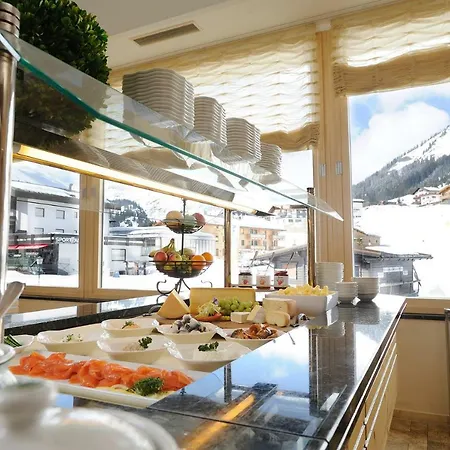 Krone Von - Romantikhotel - In Bester Lage Ξενοδοχείο