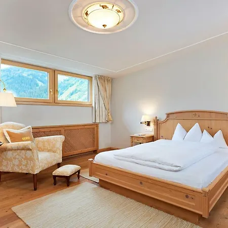 Krone Von - Romantikhotel - In Bester Lage 5*