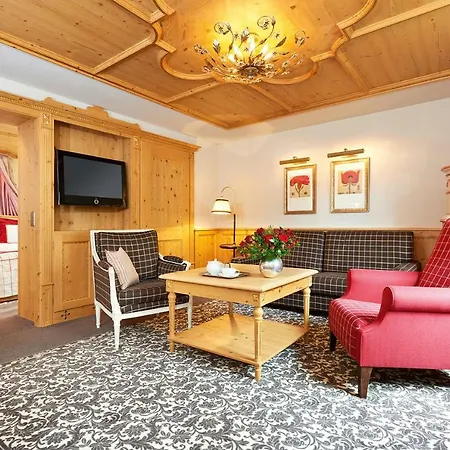 Krone Von - Romantikhotel - In Bester Lage 5* Lech am Arlberg