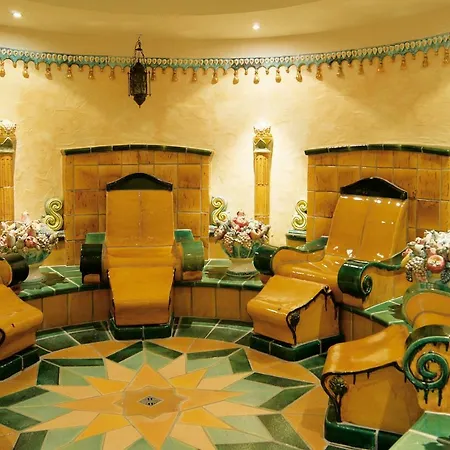 Hotel Krone Von - Romantikhotel - In Bester Lage Lech am Arlberg