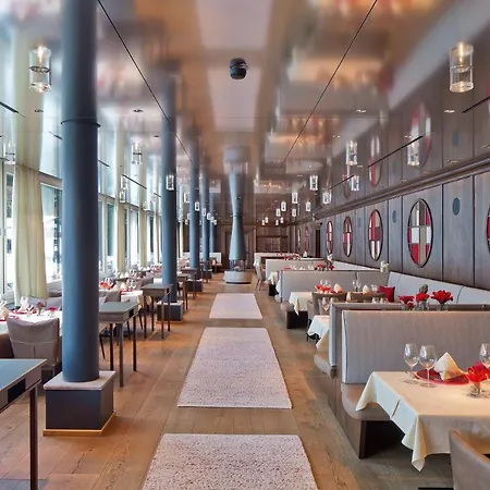 Krone Von - Romantikhotel - In Bester Lage Otel Lech am Arlberg