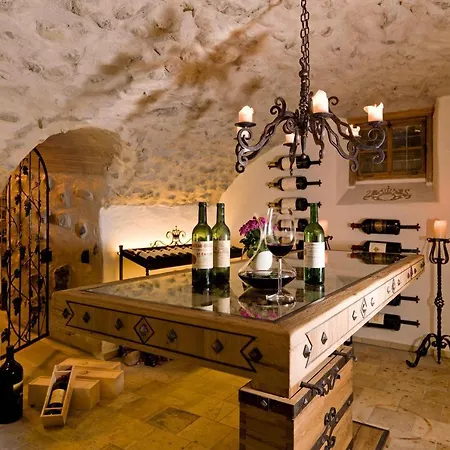 Krone Von - Romantikhotel - In Bester Lage Ξενοδοχείο