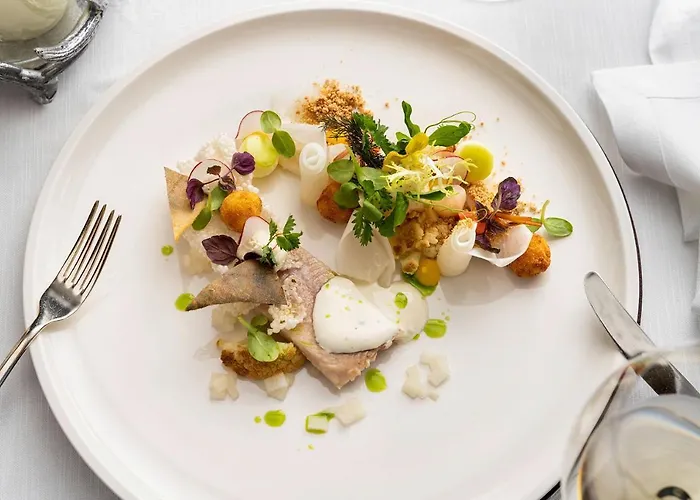 Hotel Krone Von - Romantikhotel - In Bester Lage Lech