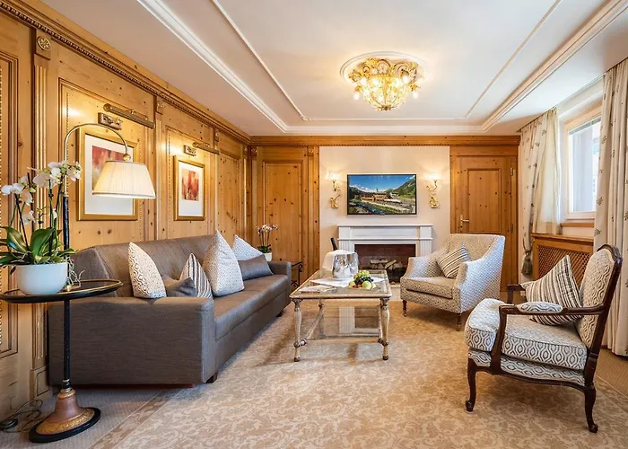 Krone Von - Romantikhotel - In Bester Lage Lech