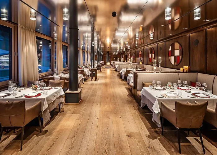 Krone Von - Romantikhotel - In Bester Lage Hotel