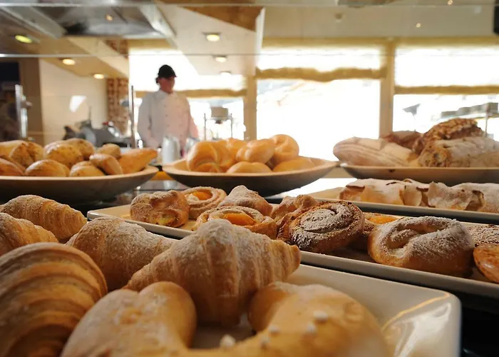 Krone Von - Romantikhotel - In Bester Lage Hotel