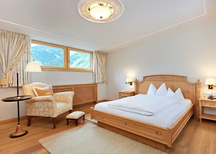 Krone Von - Romantikhotel - In Bester Lage 5*