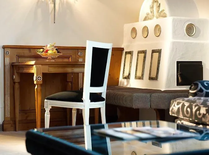 Krone Von - Romantikhotel - In Bester Lage Lech