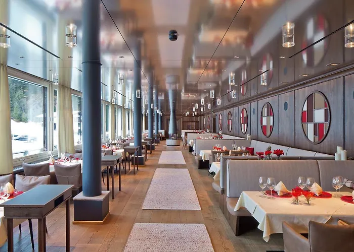 Krone Von - Romantikhotel - In Bester Lage Hotel Lech am Arlberg